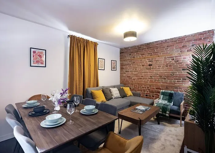 Appartement à 3 Chambres à Coucher